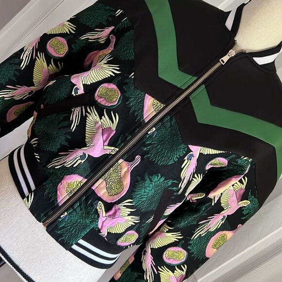 Bebe Black and Green Patterned Bomber Jacket - Picture 3 of 16